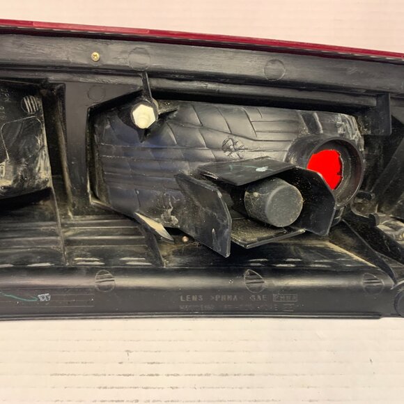 2005 NISSAN X-TRAIL Passenger Side Right Rear Tail Light OEM Original Equipment - Picture 6 of 9